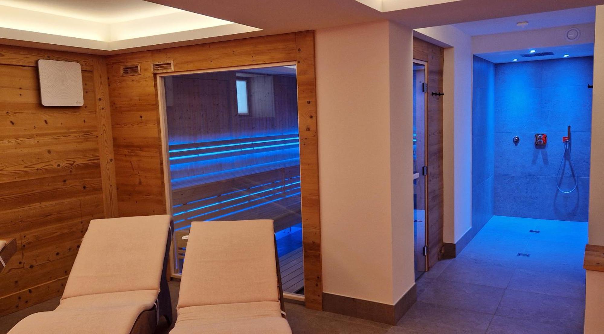 Hotel Roy Мальга-Чапелла Экстерьер фото