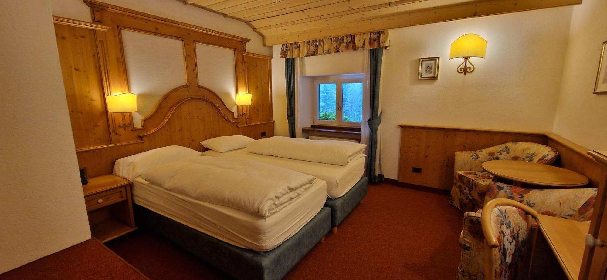 Hotel Roy Мальга-Чапелла Экстерьер фото