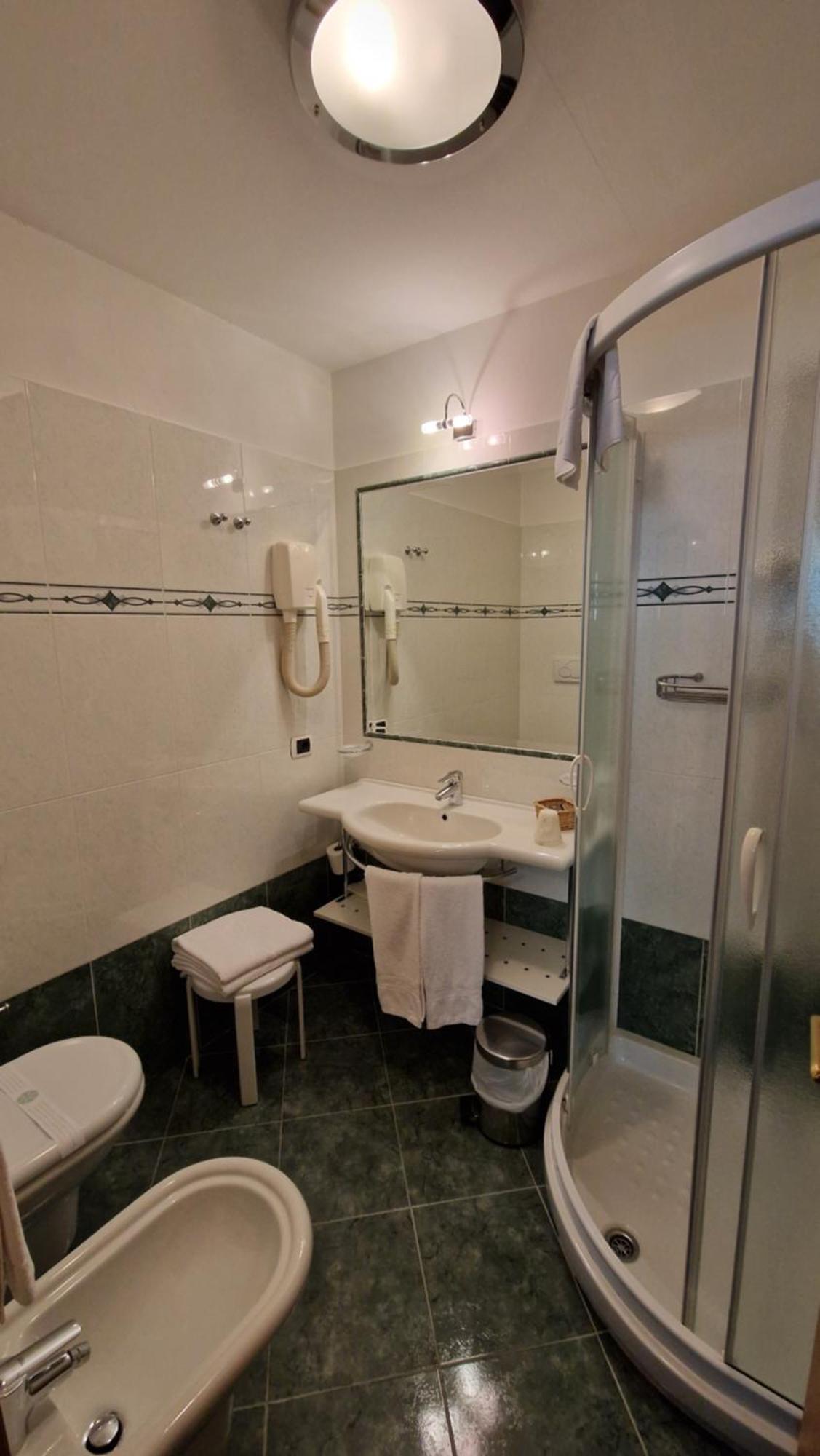 Hotel Roy Мальга-Чапелла Номер фото